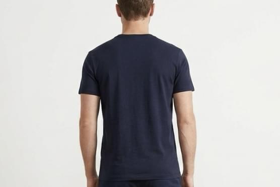 black crewneck t-shirt